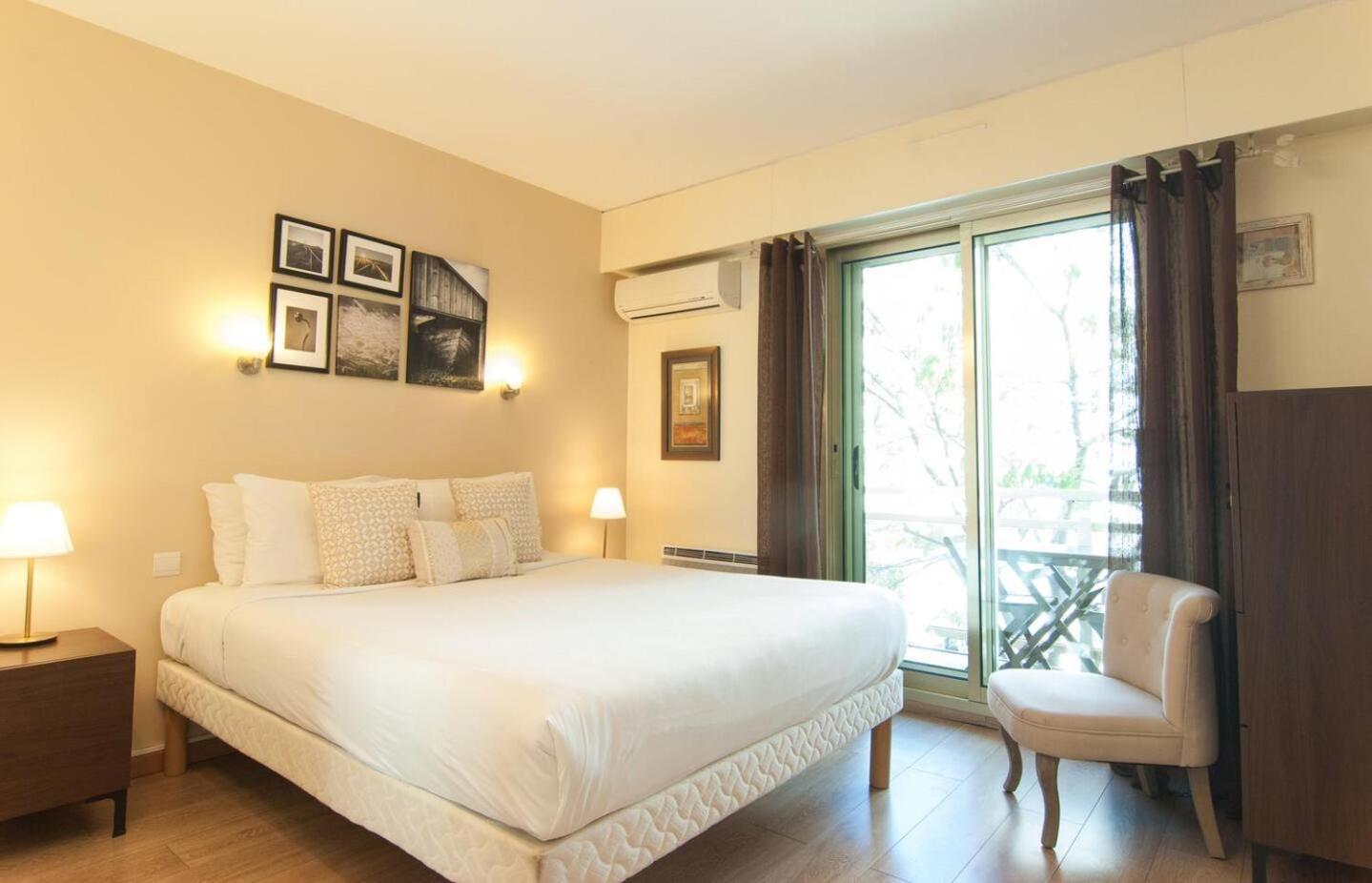 Elegant Apt W/2 Terraces/Mins To Beach & Shops Antibes Exterior foto